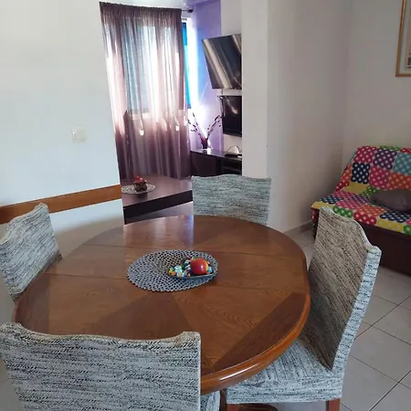 Bella Vista Apartment