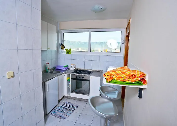 Bella Vista *